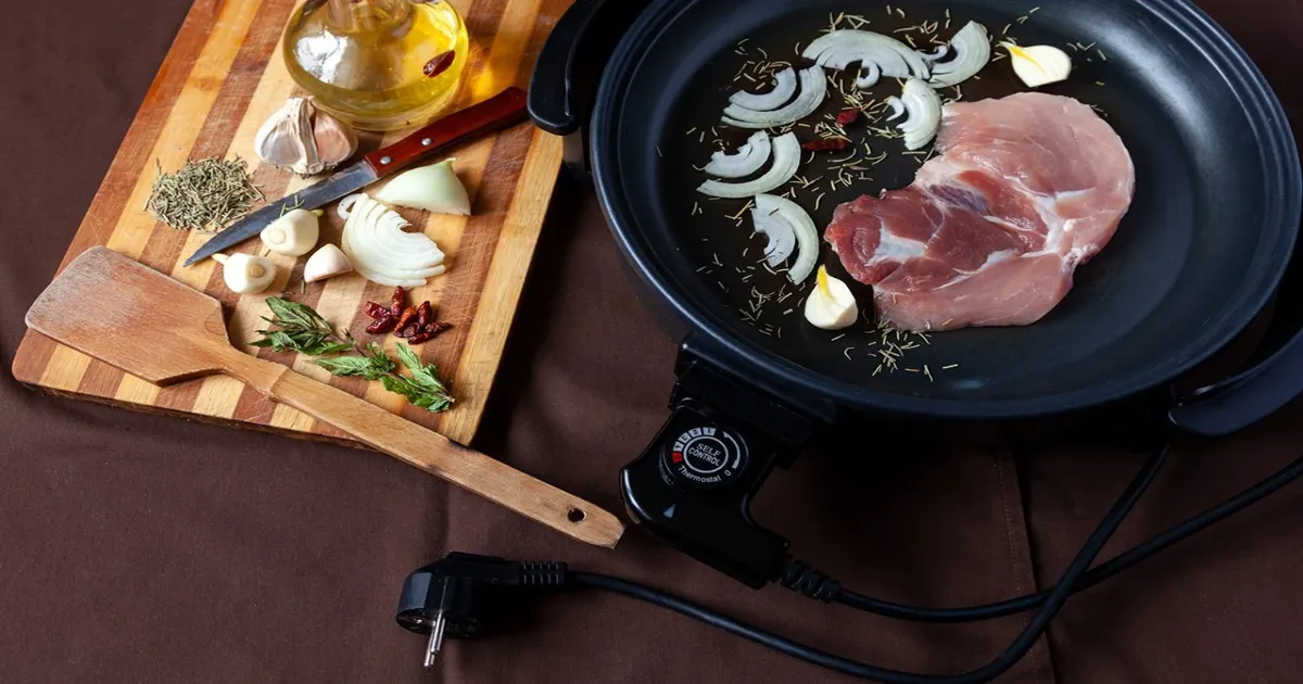 What is a Skillet for Camping? Your Ultimate Guide